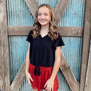 Meet your Posher, Ella